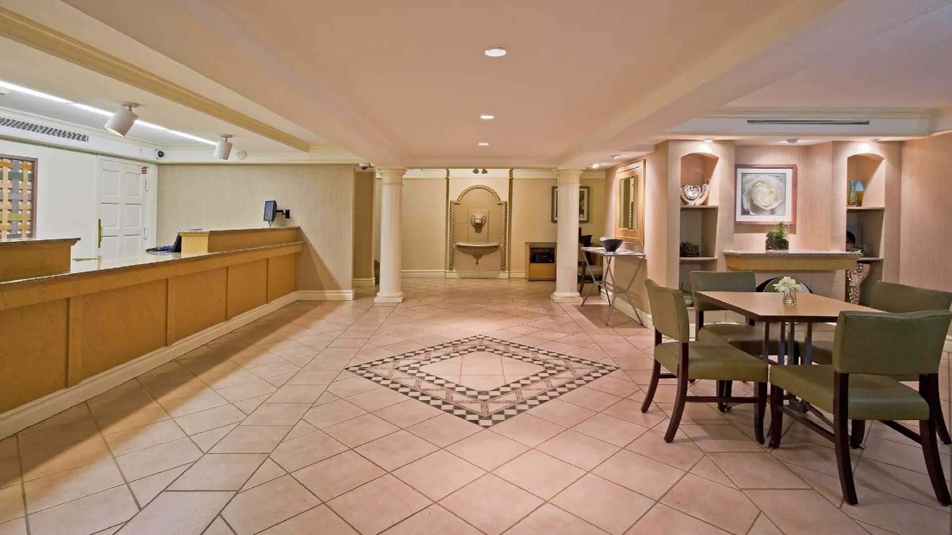 La Quinta Inn Tampa Airport Stadium Westshore