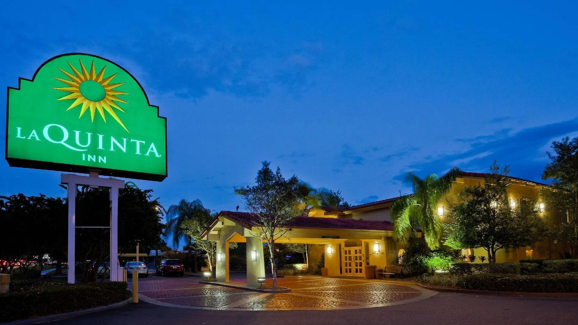 La Quinta Inn Tampa Airport Stadium Westshore Hotel