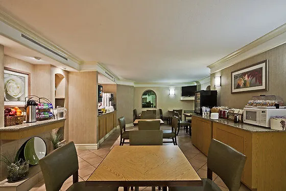 La Quinta Inn Tampa Airport Stadium Westshore 3*,